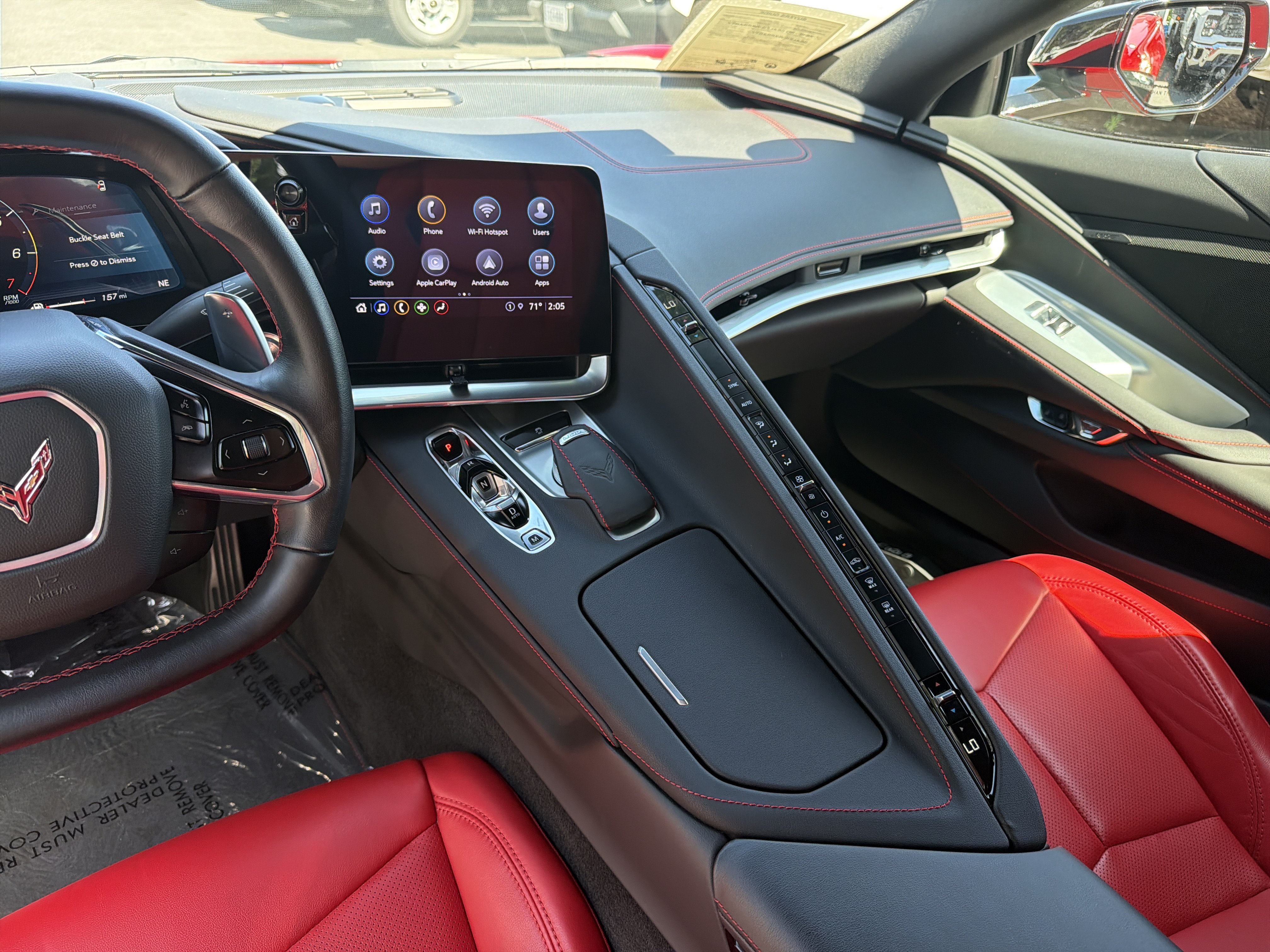Used 2022 Chevrolet Corvette Stingray Coupe w/ Z51 Performance Package RWD image 31