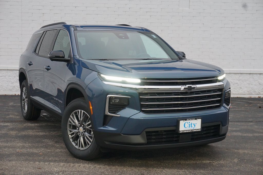 New 2026 Chevrolet Traverse LT w/ Driver Confidence Package image 4