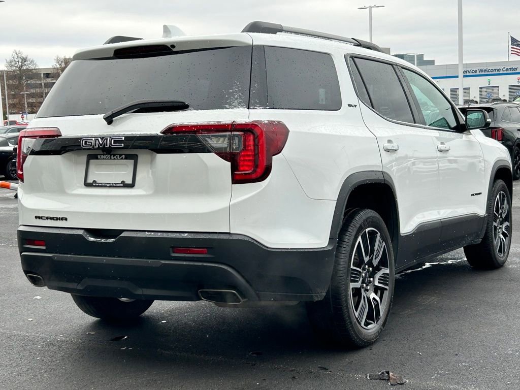 Used 2021 GMC Acadia SLT w/ Elevation Edition image 7