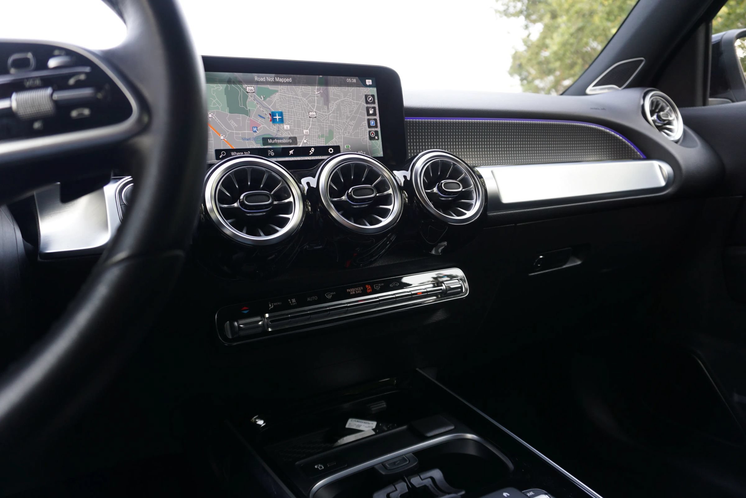 Used 2022 Mercedes-Benz EQB 350 4MATIC w/ Pinnacle Package image 39