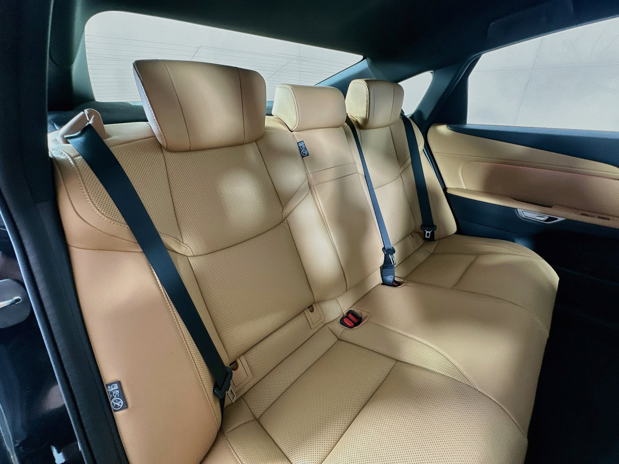 New 2026 Lexus ES 500e w/ Convenience Package AWD/4WD image 25