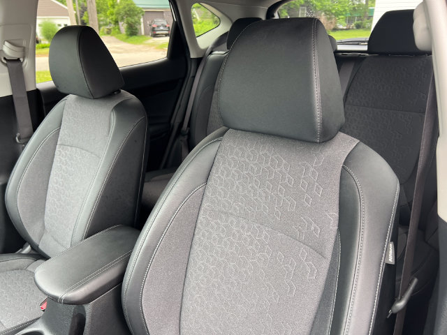 Used 2024 Kia Seltos S FWD image 11