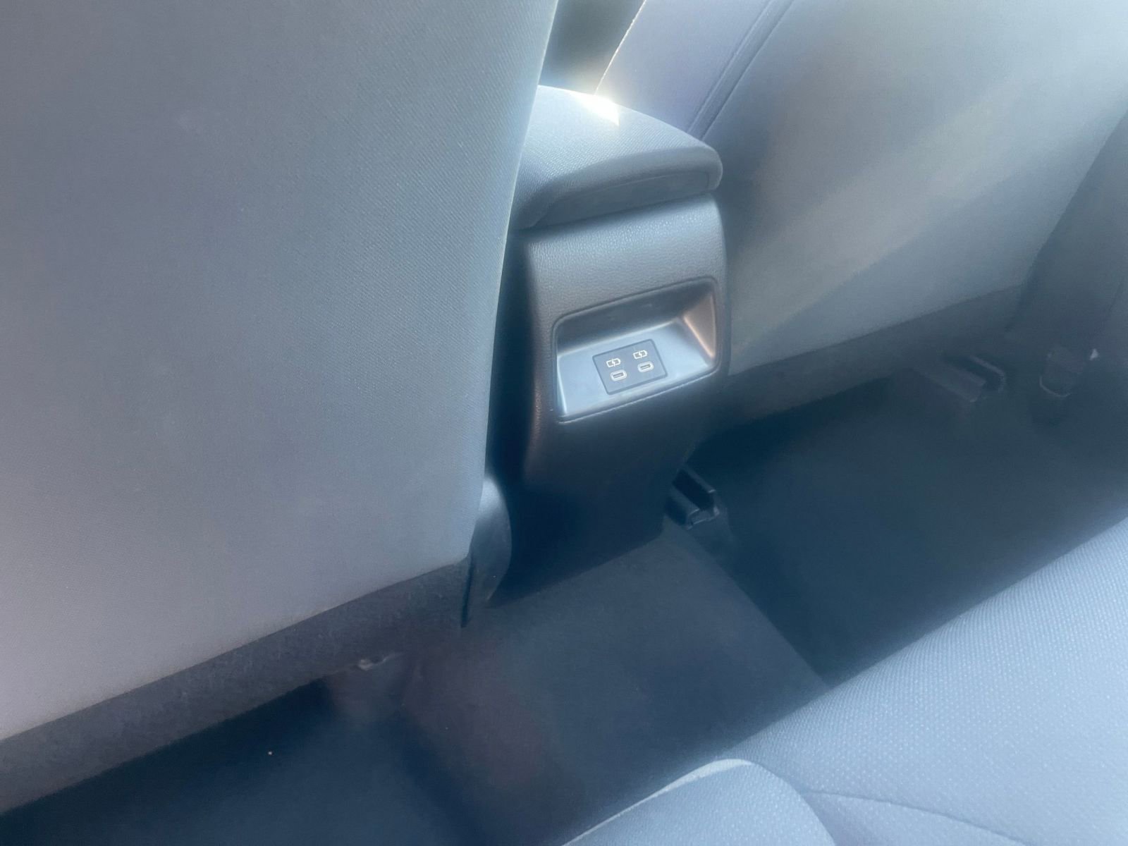 Used 2025 Toyota Corolla LE image 23