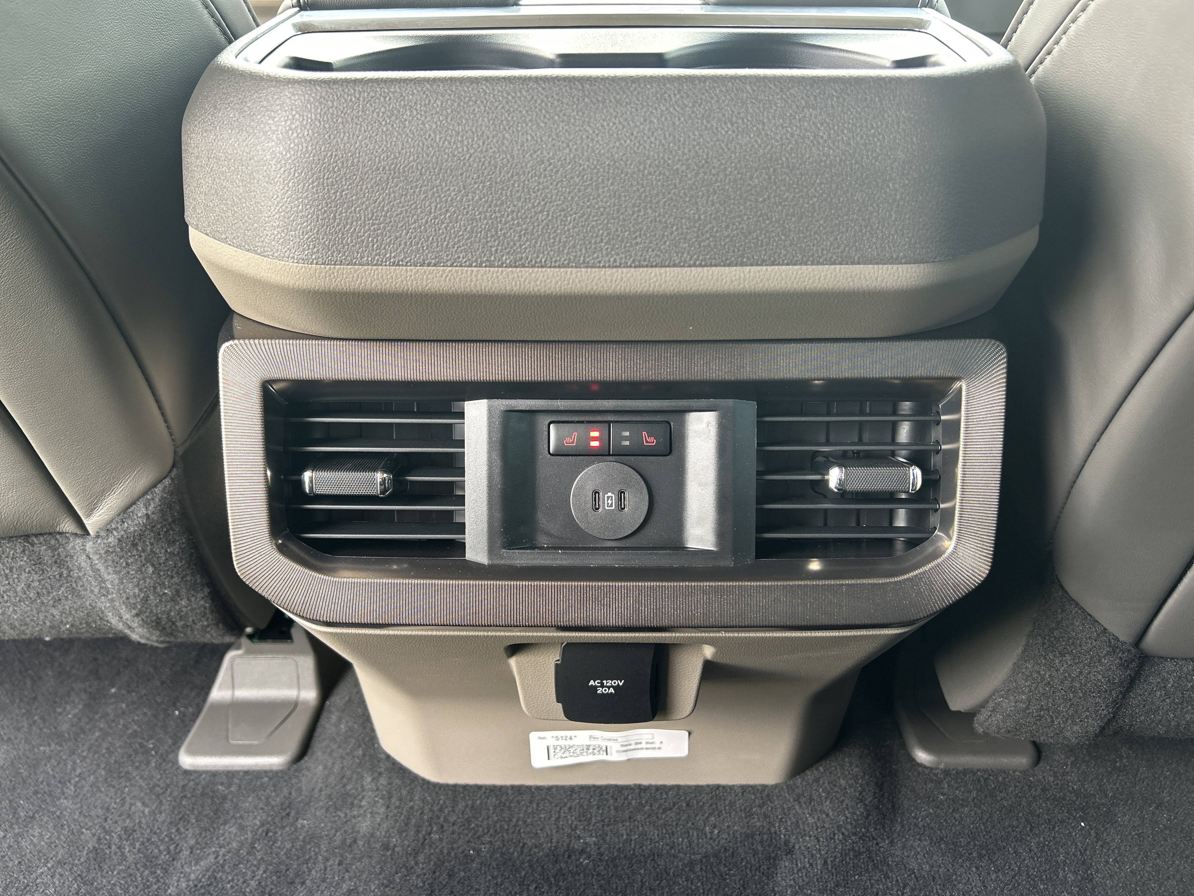 Used 2026 Ford F450 Platinum w/ Platinum Plus Package AWD/4WD image 28