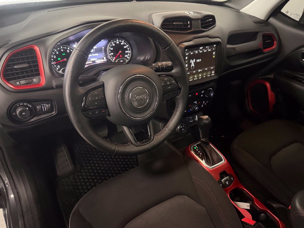 Used 2022 Jeep Renegade Trailhawk w/ Sun/Sound Group AWD/4WD image 11