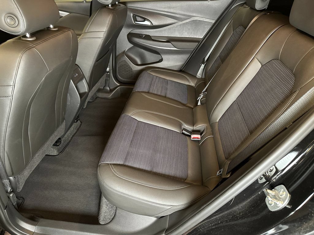 Used 2024 Buick Envista Preferred w/ Convenience I Package FWD image 21