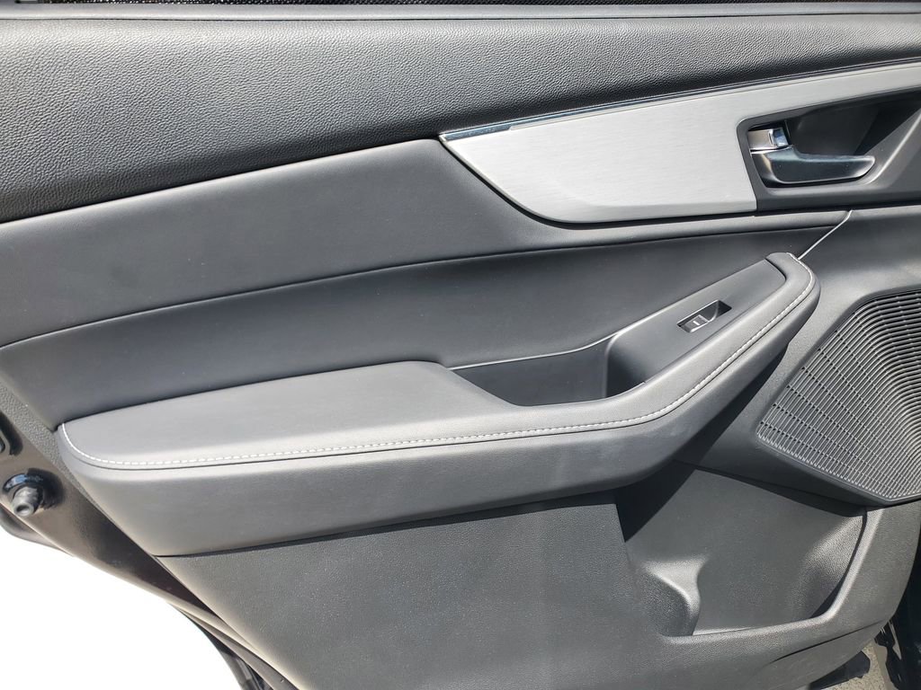 Certified 2024 Acura MDX FWD w/ Technology Package image 15