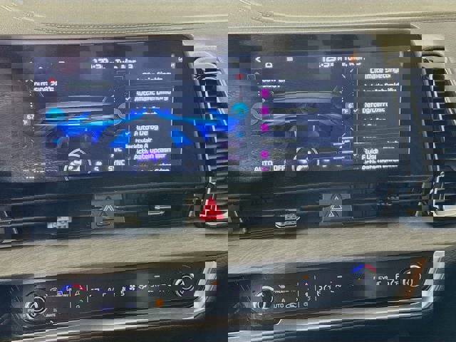 Used 2023 Kia Sportage X-Line w/ X-Line Premium Package image 16