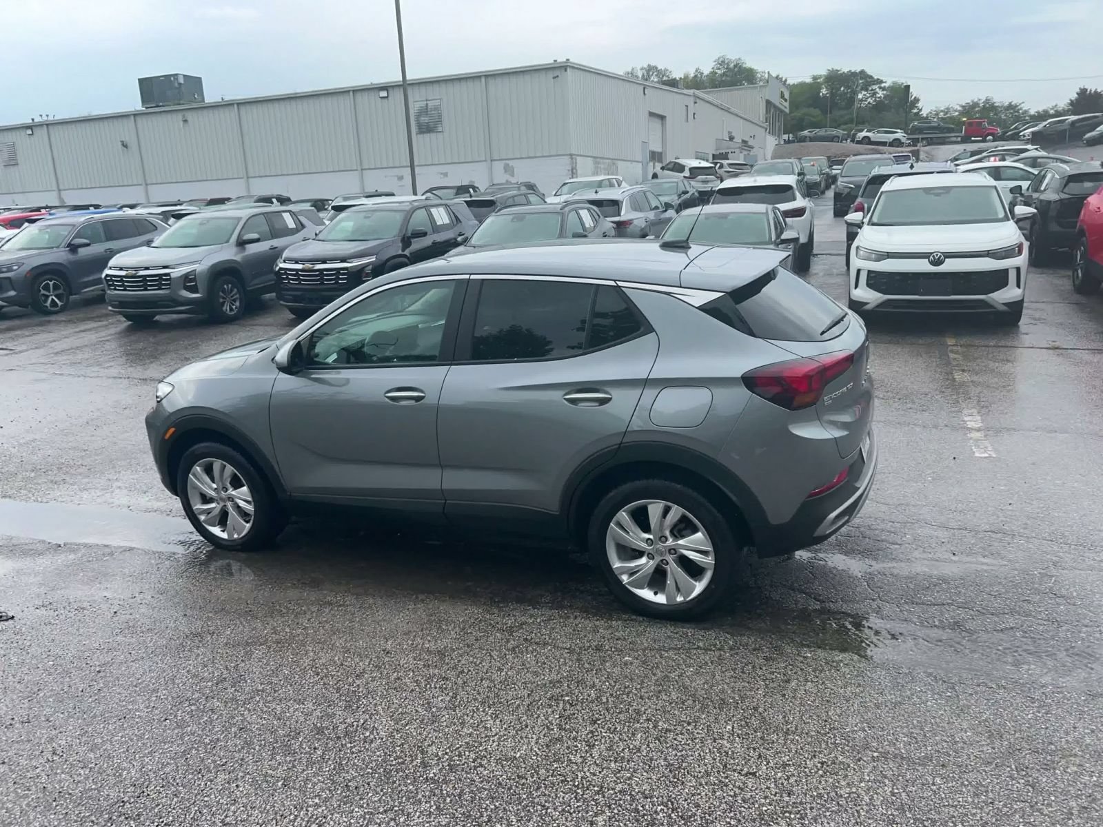 Used 2026 Buick Encore GX Preferred AWD/4WD image 9