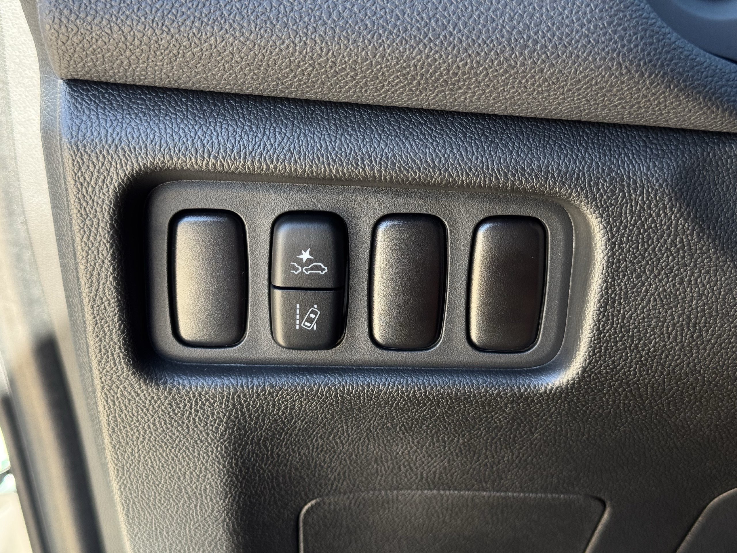New 2027 Mitsubishi Outlander Sport ES FWD image 17
