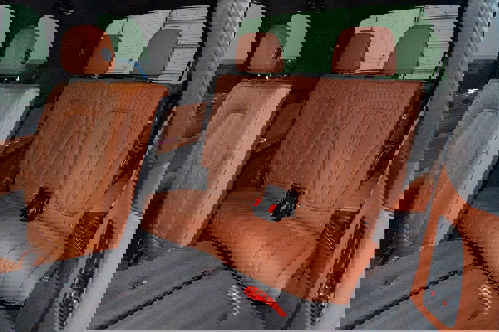 Used 2023 BMW X7 M60i image 35