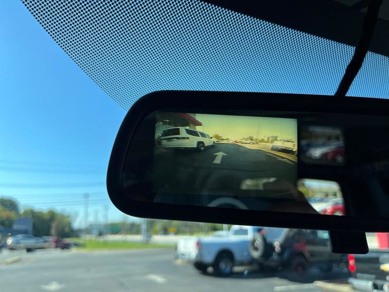 Used 2020 Chevrolet Express 3500 w/ Driver Convenience Package image 28