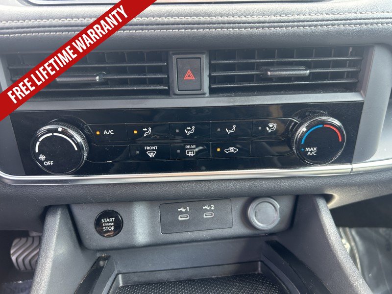 Used 2024 Nissan Rogue S AWD/4WD image 24