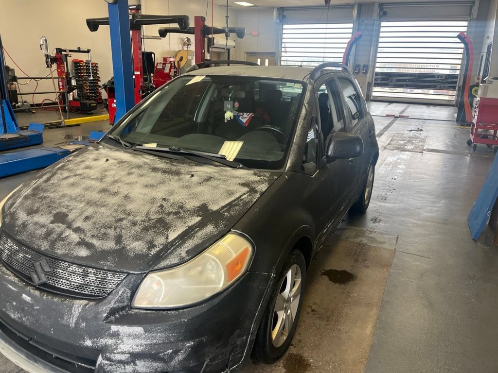 Used 2008 Suzuki SX4 AWD Hatchback image 2