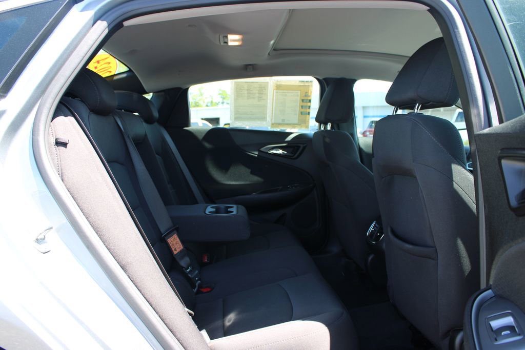 Used 2024 Chevrolet Malibu LT FWD image 29