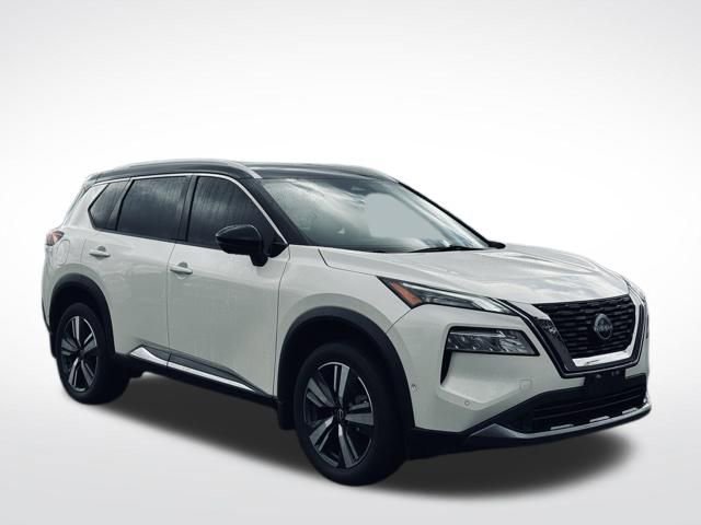 Used 2023 Nissan Rogue SL w/ SL Premium Package image 4