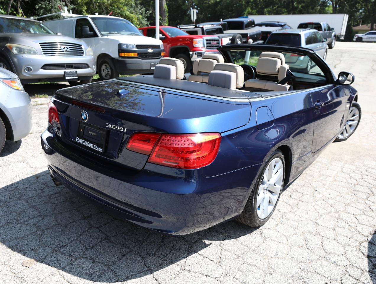 Used 2012 BMW 328i Convertible RWD image 14