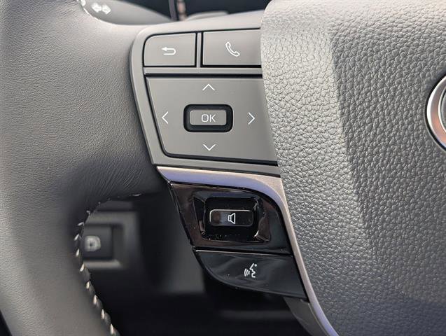 New 2026 Toyota Camry Hybrid image 16