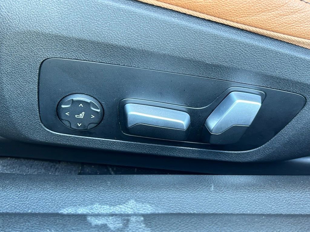 Used 2023 BMW M440i M440i w/ Premium Package image 21