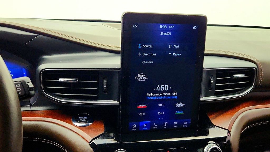 Used 2023 Ford Explorer King Ranch w/ Technology Package AWD/4WD image 19