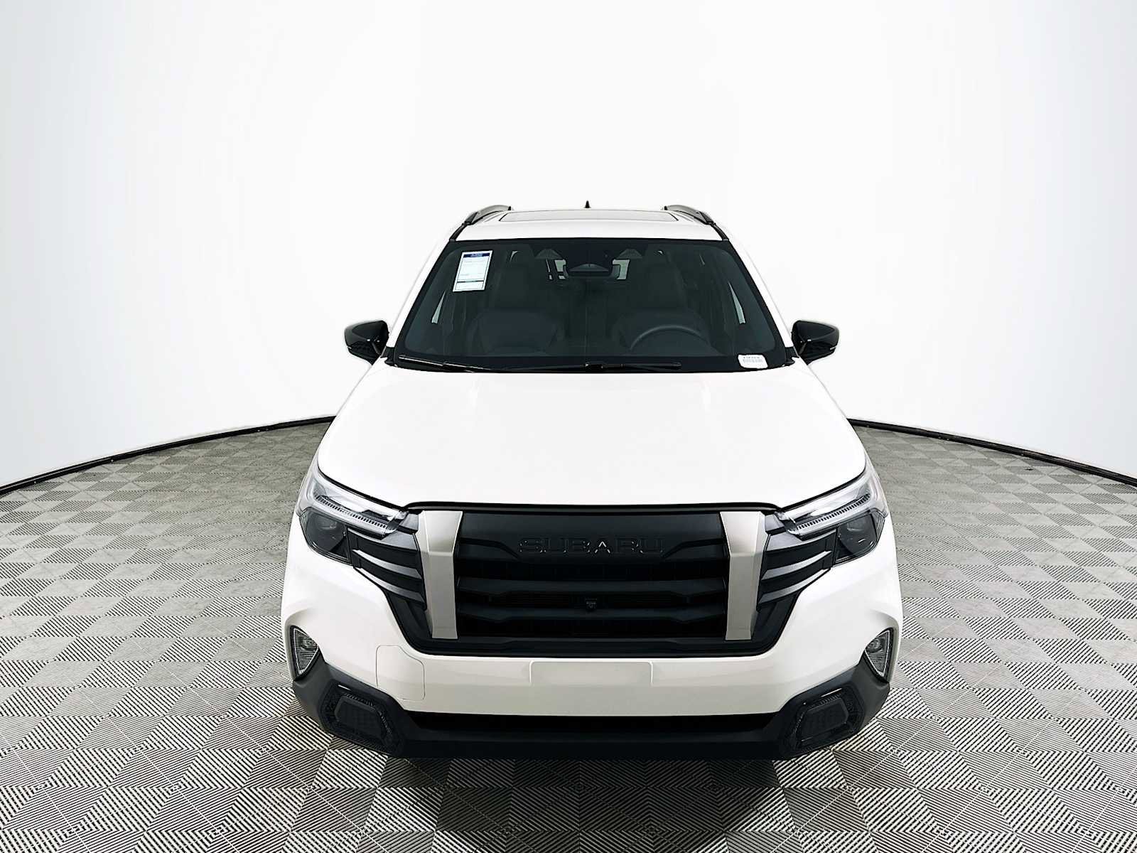 New 2025 Subaru Forester Touring image 2