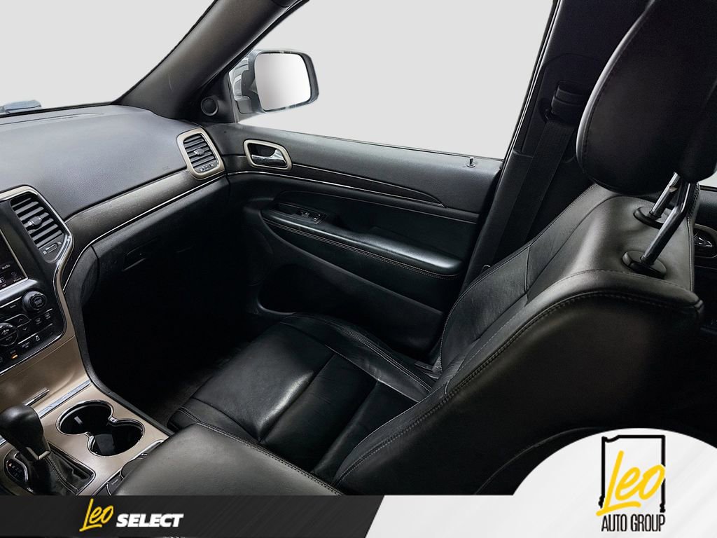 Used 2016 Jeep Grand Cherokee Limited AWD/4WD image 23