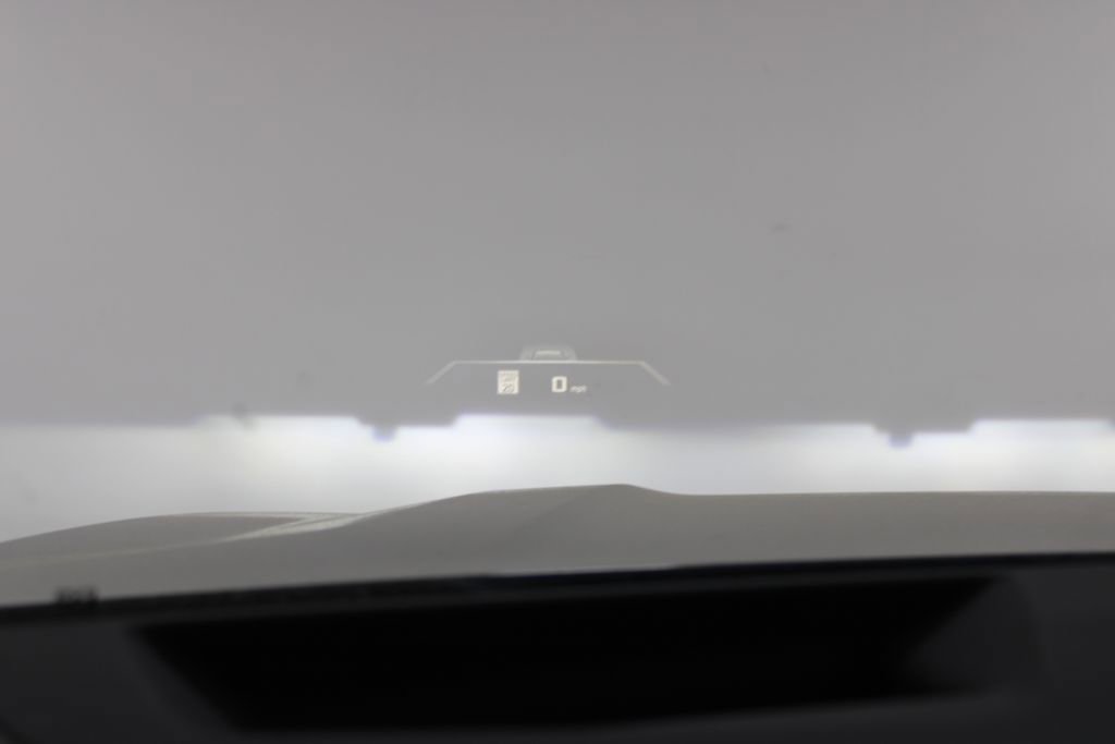 Used 2024 BMW X7 M60i w/ Executive Package image 48