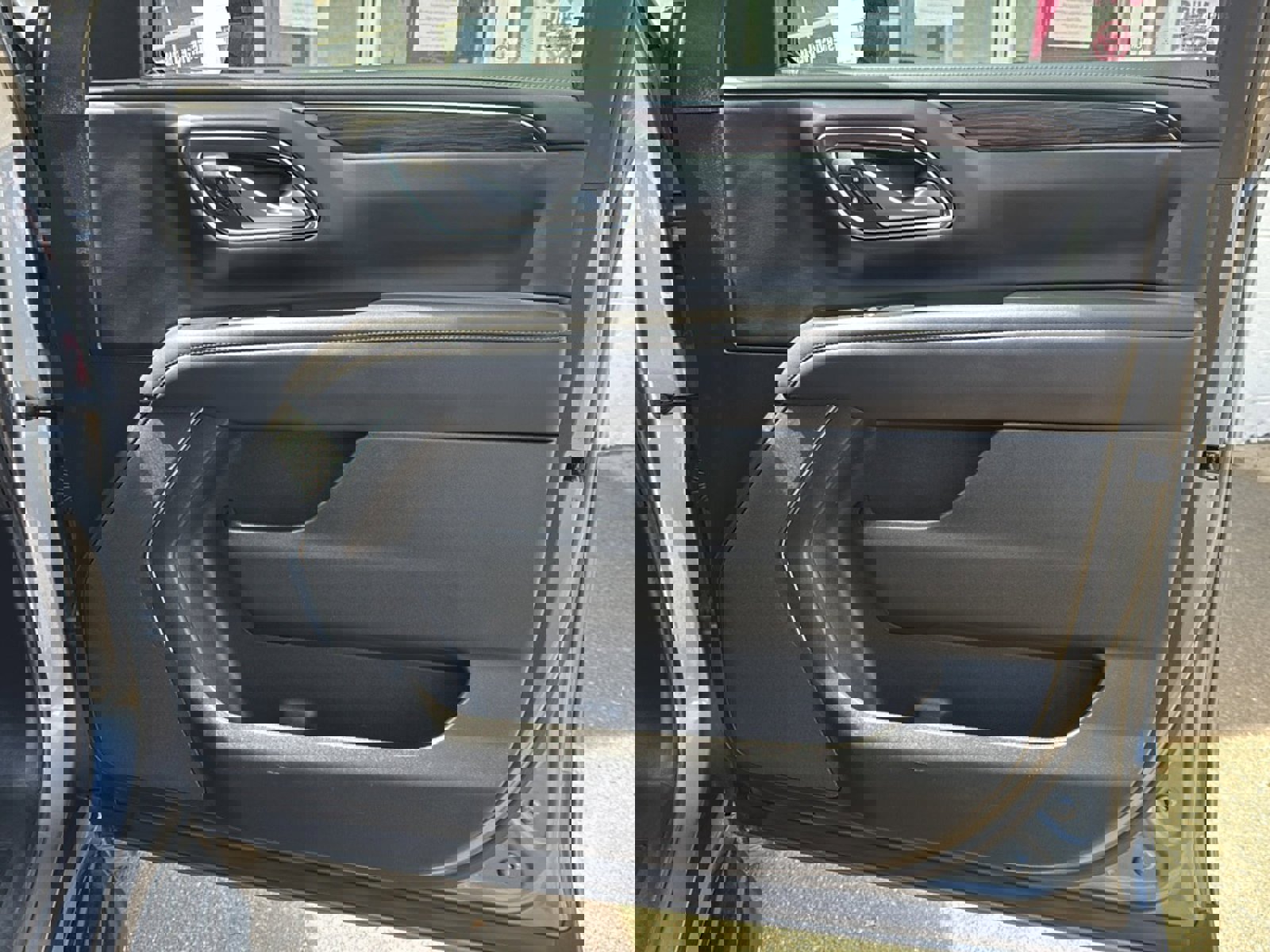 Used 2022 Chevrolet Tahoe LS w/ Driver Alert Package image 18