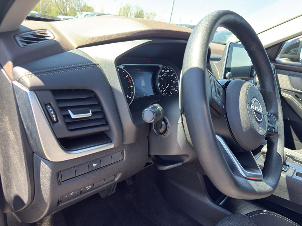Certified 2023 Nissan Rogue SV AWD/4WD image 14