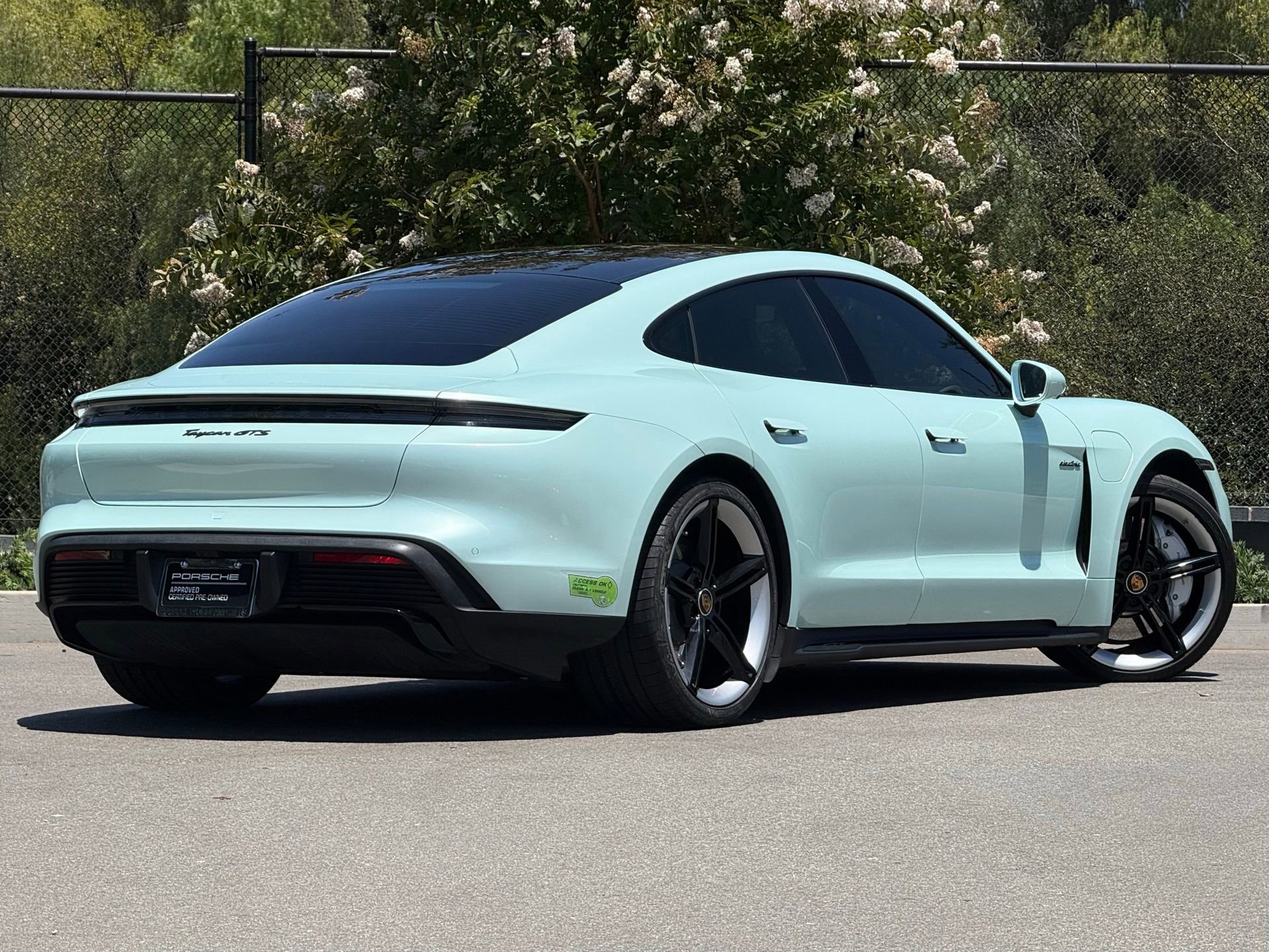 Certified 2023 Porsche Taycan GTS AWD/4WD image 7