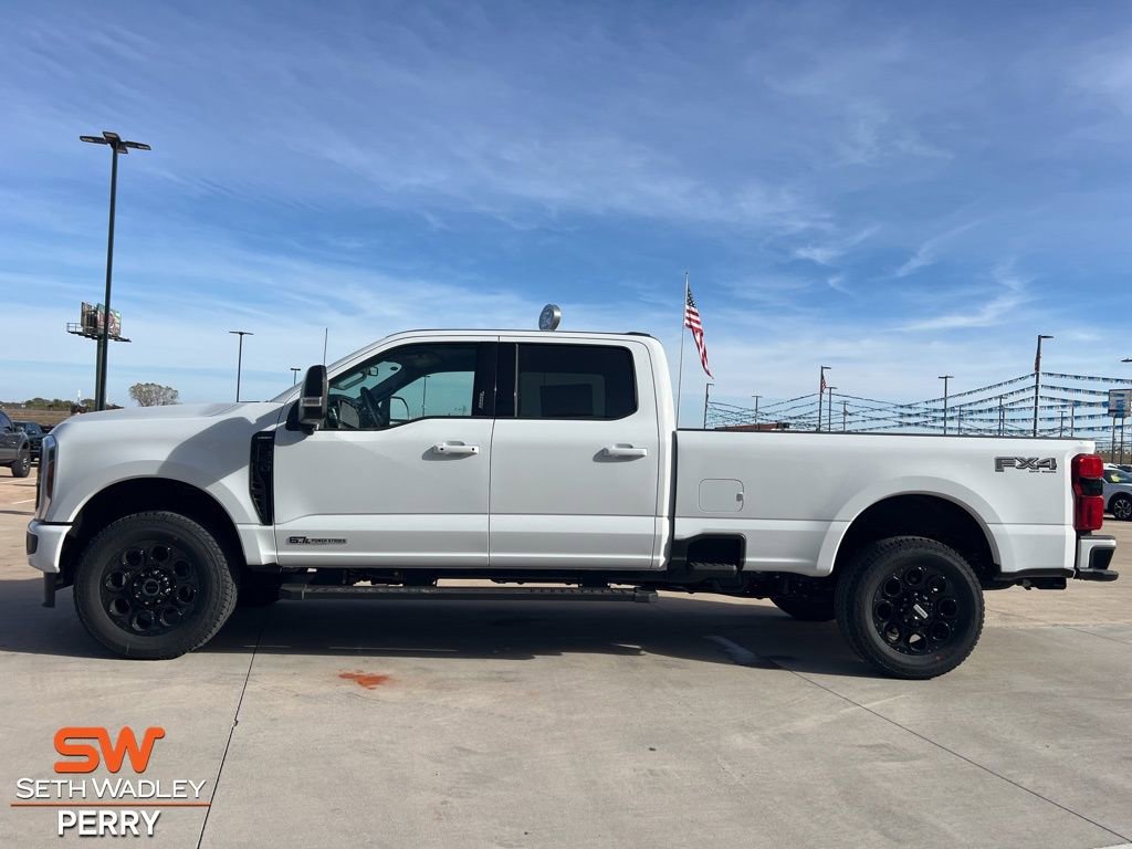 New 2026 Ford F350 Lariat w/ Black Appearance Package image 8