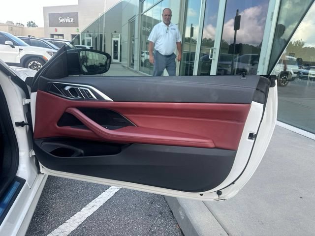 Used 2022 BMW M440i Convertible RWD image 4