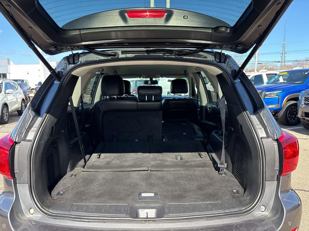 Used 2018 Nissan Pathfinder SL w/ Midnight Edition Package AWD/4WD image 17