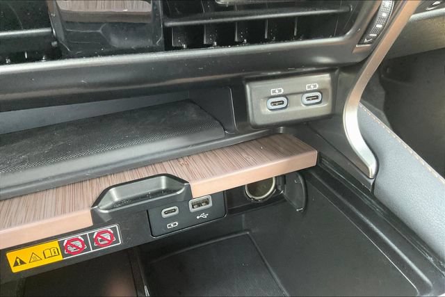 Used 2024 Lexus RX 350 Premium w/ Accessory Package (Z1) AWD/4WD image 16