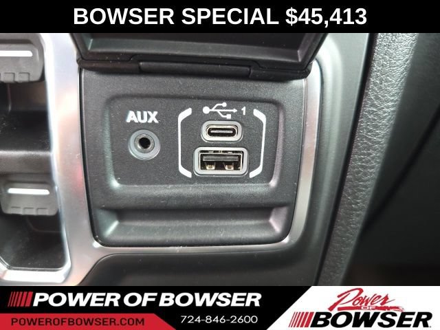 Used 2025 Jeep Gladiator Mojave w/ Convenience Group AWD/4WD image 16