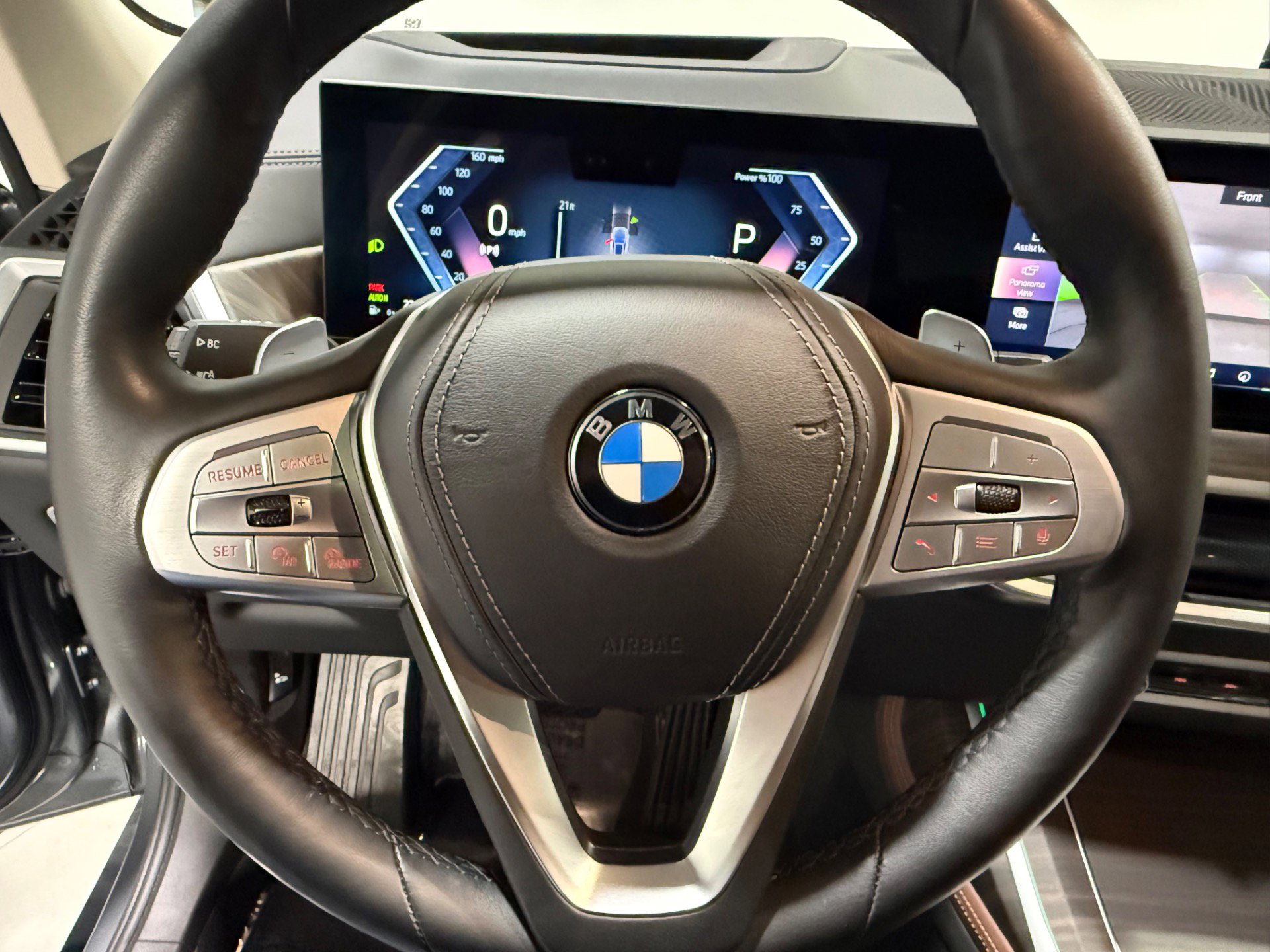 Used 2024 BMW X7 xDrive40i image 31