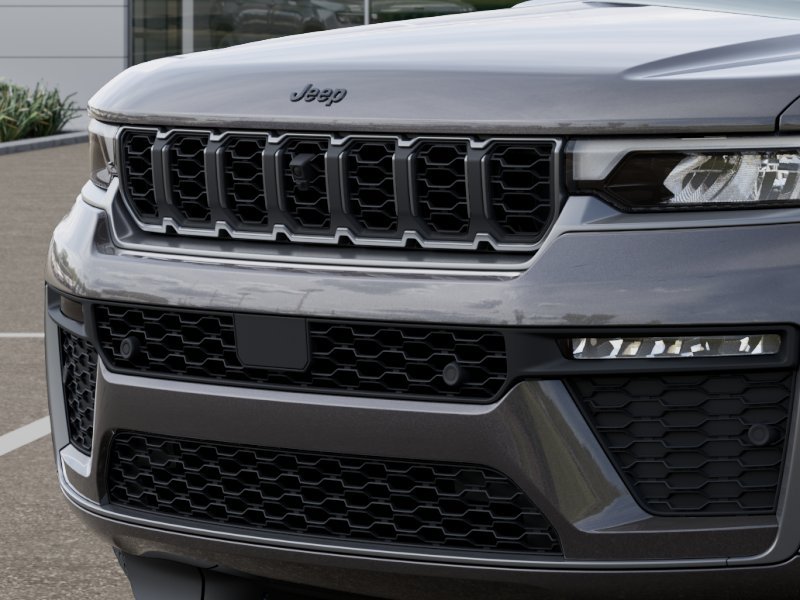 New 2026 Jeep Grand Cherokee Limited AWD/4WD image 11