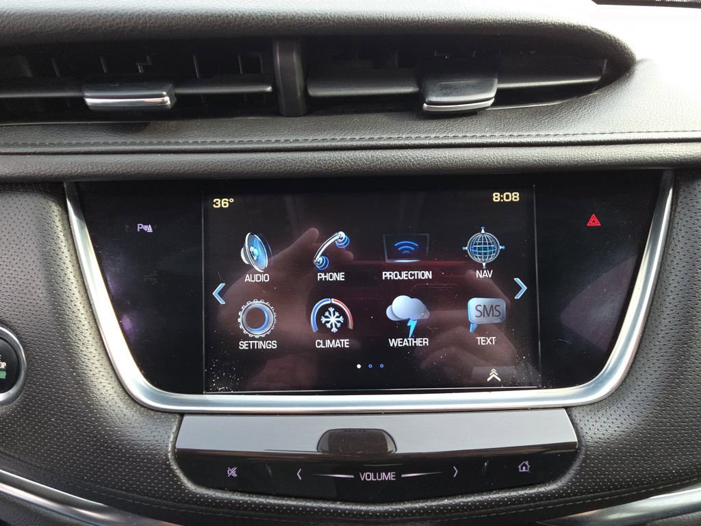 Used 2018 Cadillac XT5 Luxury w/ Driver Awareness Package image 21