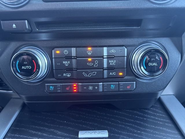 Used 2018 Ford F150 Platinum w/ Equipment Group 701A Luxury image 35