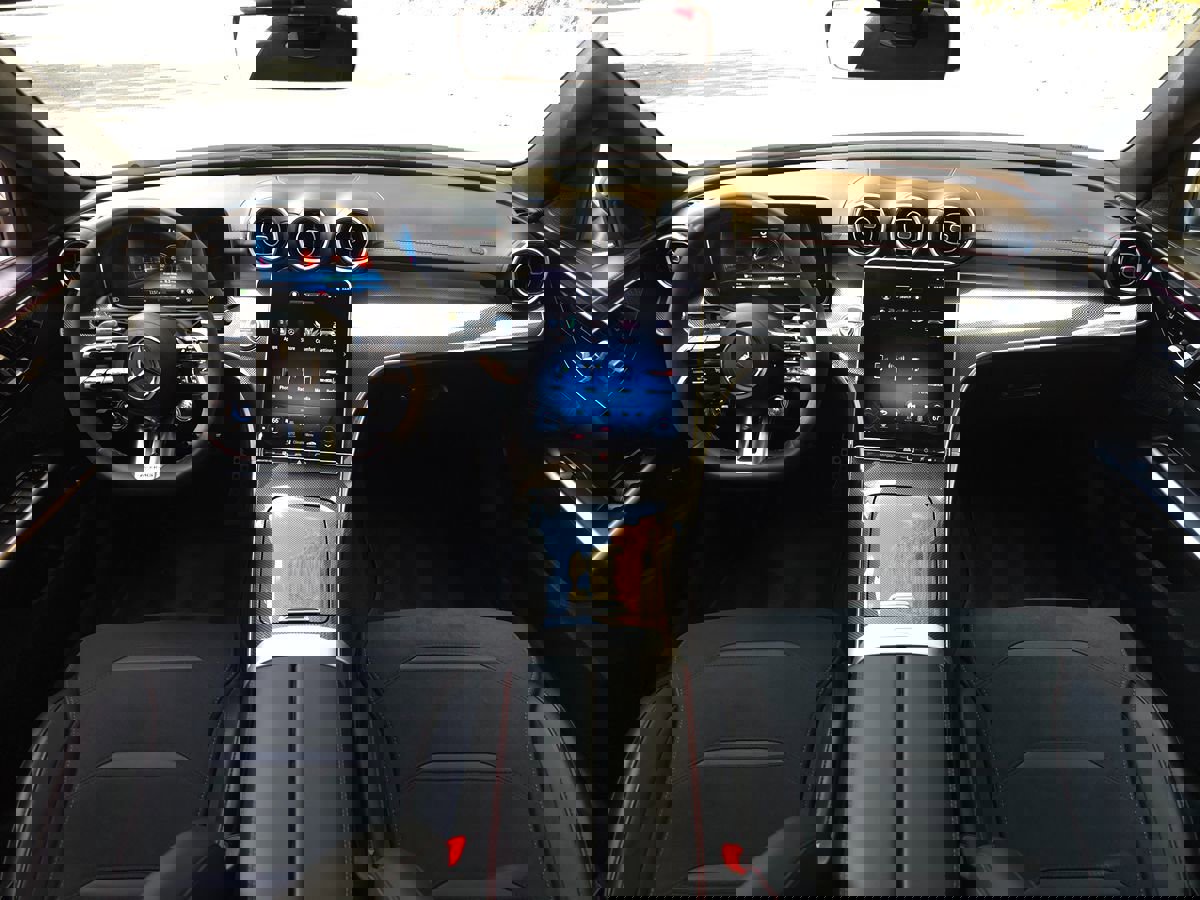 Used 2023 Mercedes-Benz C 43 AMG 4MATIC Sedan image 10