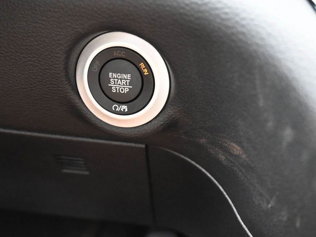 New 2026 Chrysler Pacifica Pinnacle image 27