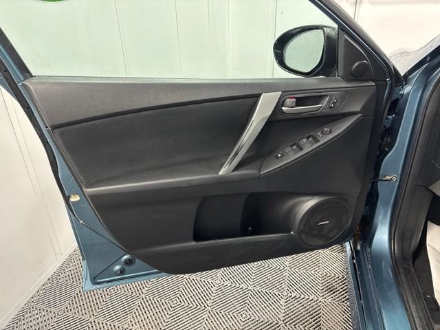 Used 2011 MAZDA MAZDA3 s Sport FWD image 12