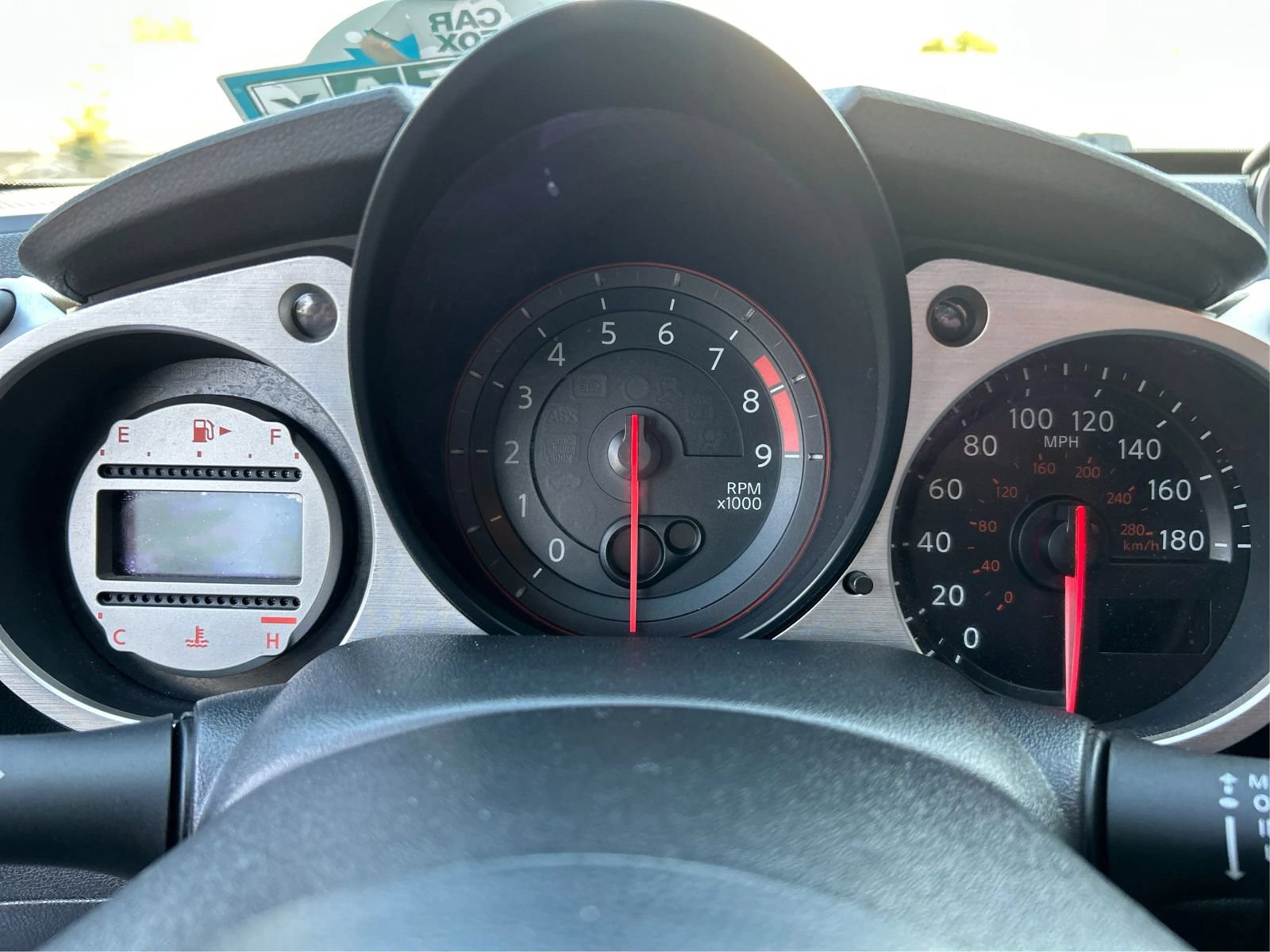 Used 2010 Nissan 370Z Roadster RWD image 14