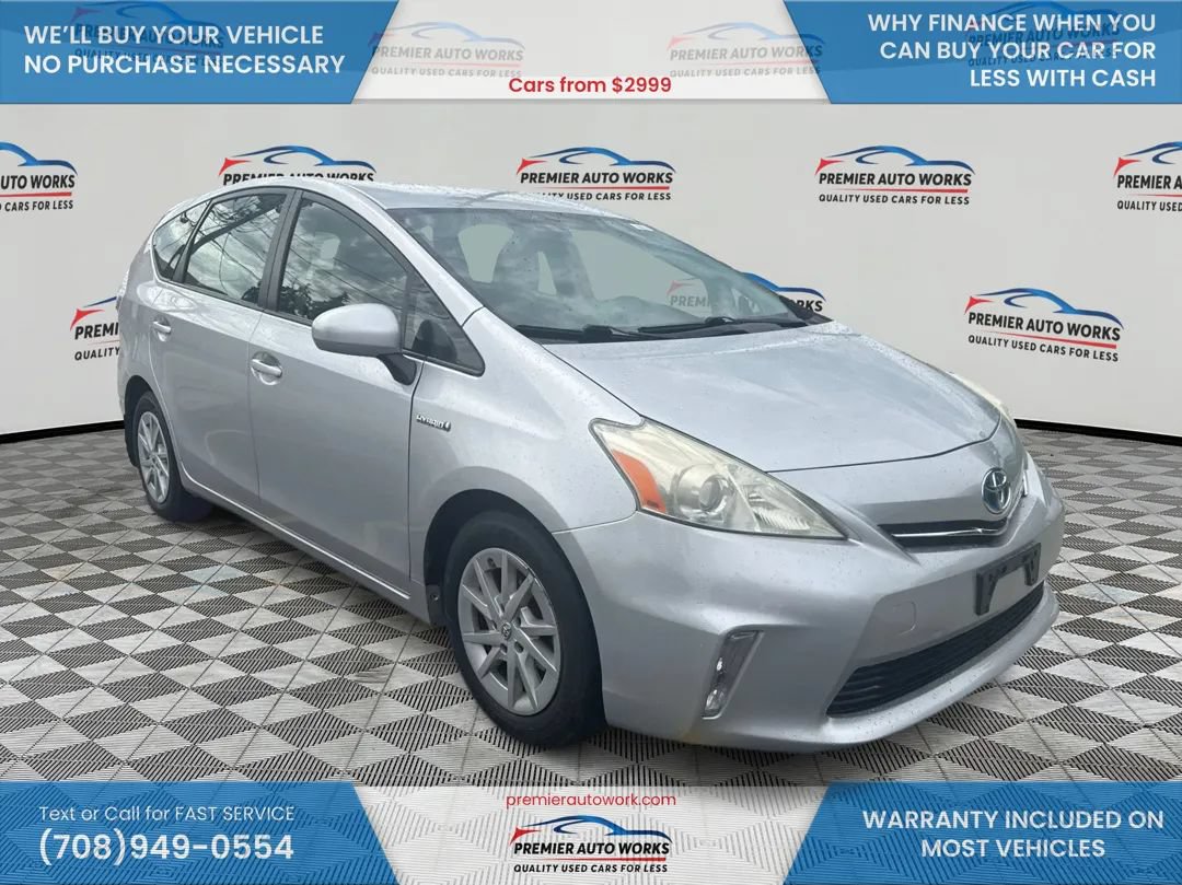 Used 2012 Toyota Prius V Two FWD image 3