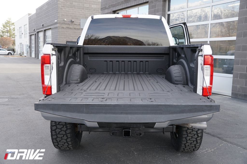 Used 2018 Ford F250 XLT image 44