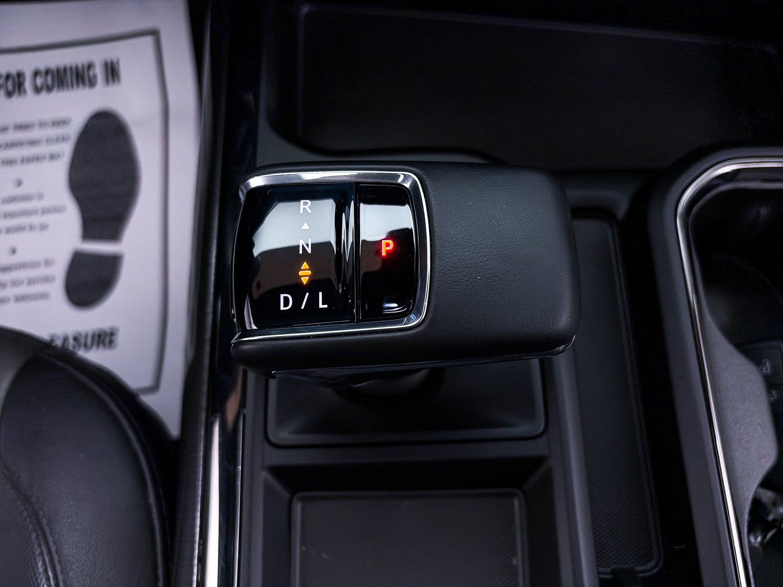 Used 2024 Chevrolet Silverado 1500 ZR2 w/ Technology Package image 28