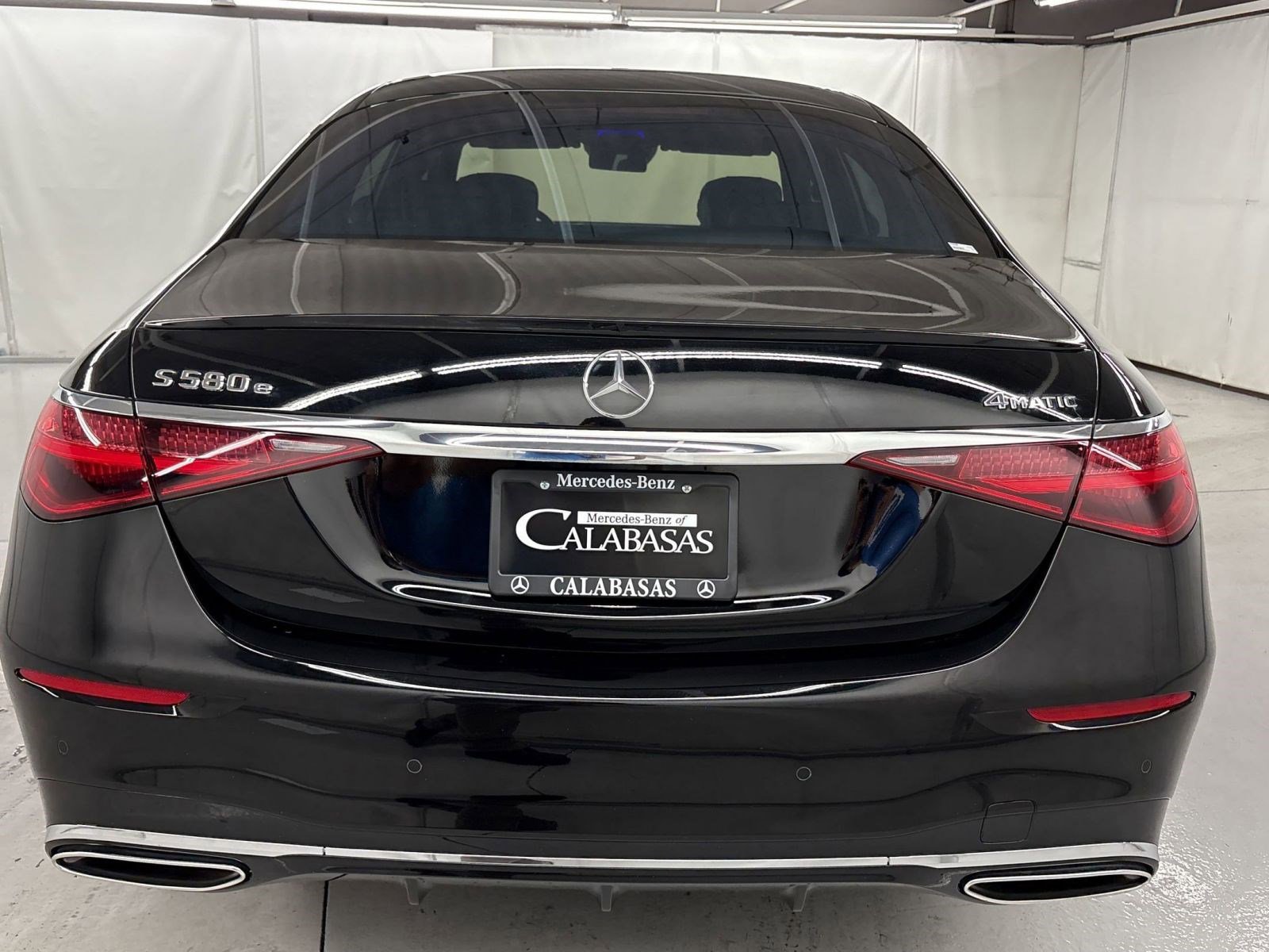 Used 2024 Mercedes-Benz S 580e 4MATIC Sedan image 10