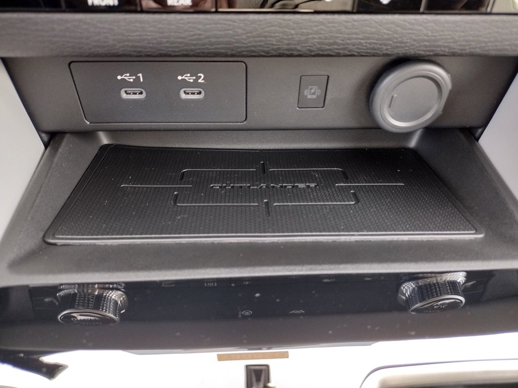 New 2026 Mitsubishi Outlander SE image 24