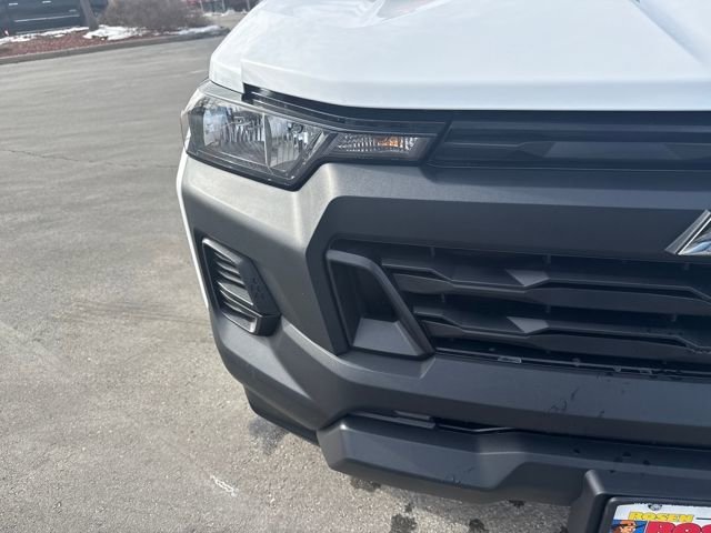 Used 2025 Chevrolet Colorado W/T w/ Advanced Trailering Package image 40