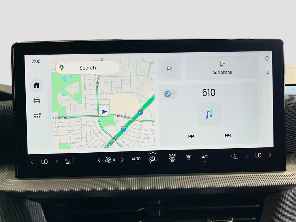 Used 2025 Ford Explorer ST-Line w/ Premium Package image 13